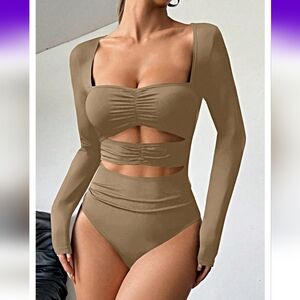 Elegant Tan Long Sleeve Cutout Bodysuit Size Medium